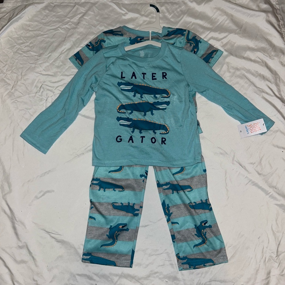 New Never Used! 2 shirts 1 pant